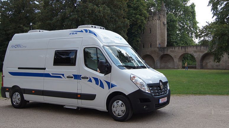 Ahorn Van op Renault Master